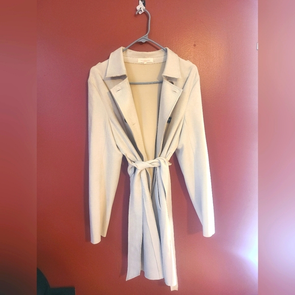 Jacket - Picture 4 of 5